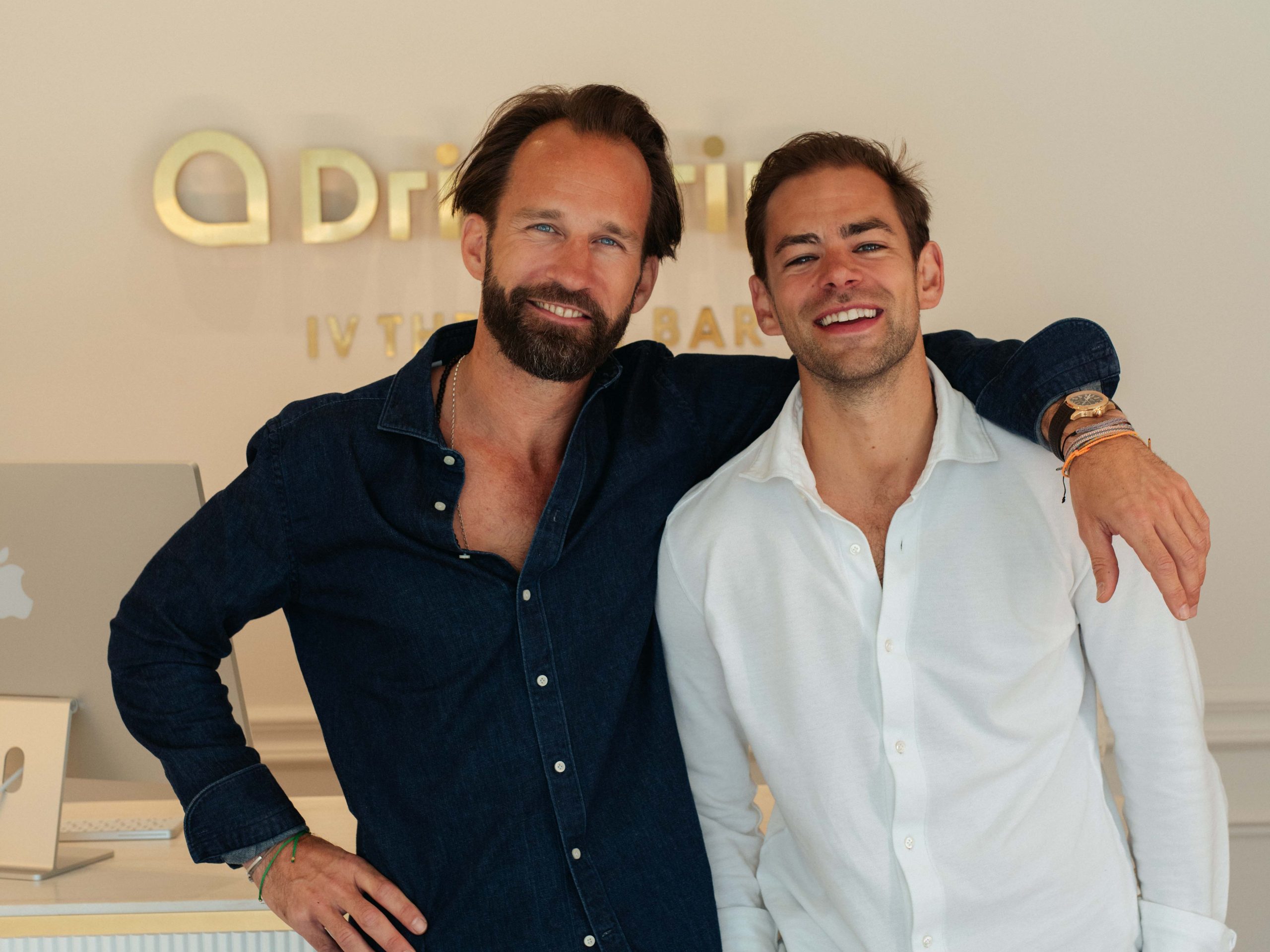 Philip Brand und Jürgen Mehrtens, Gründer von "DripDrip - the IV Therapy Bar"